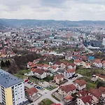 Sky View - & Garage, *