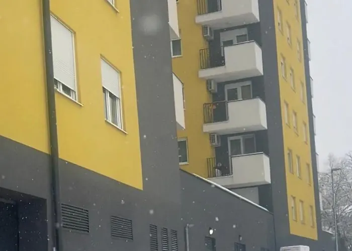 Sky View - & Garage, * Banja Luka